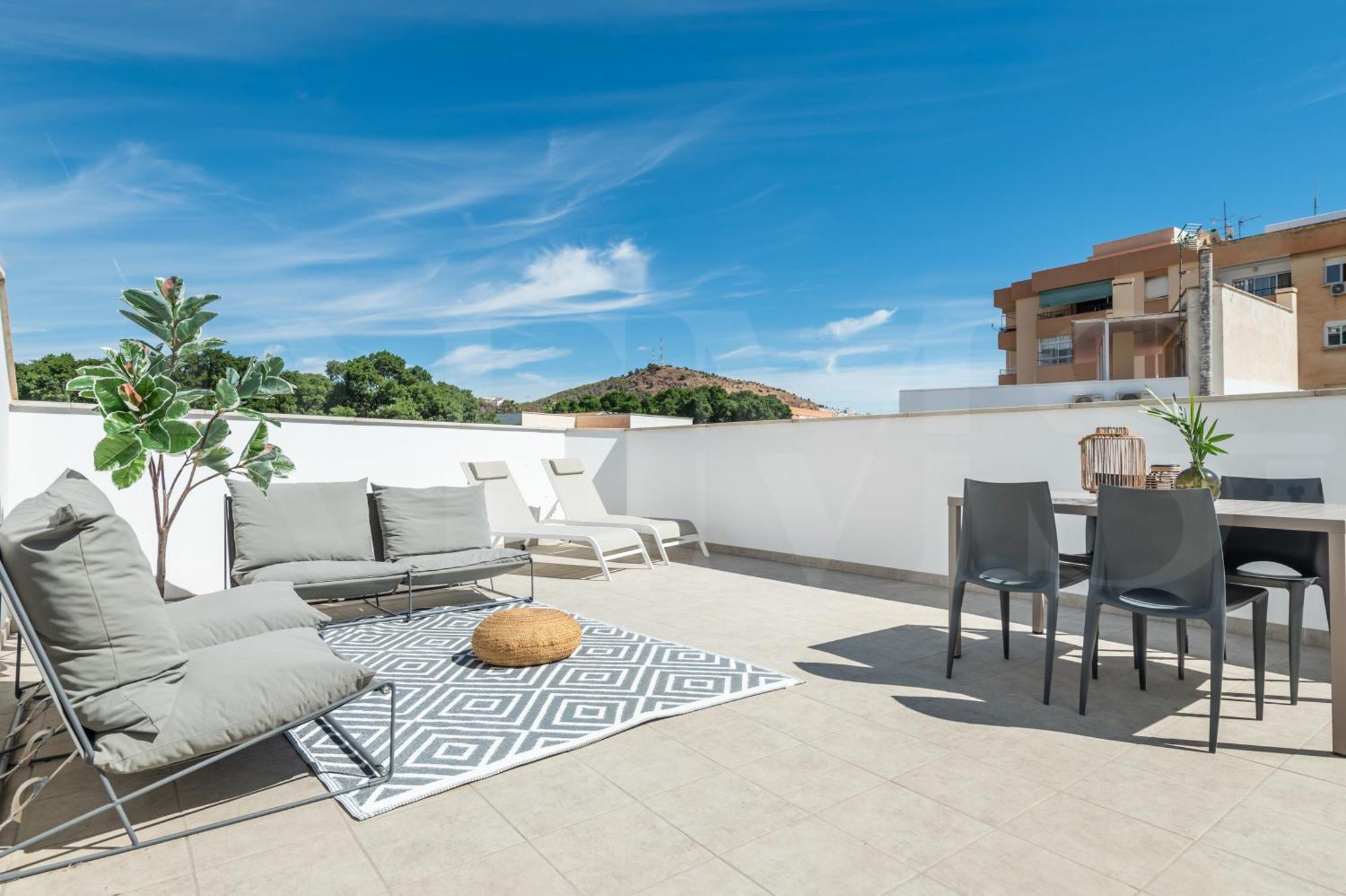 Spacious & Private Terrace By Rems Lejlighed
